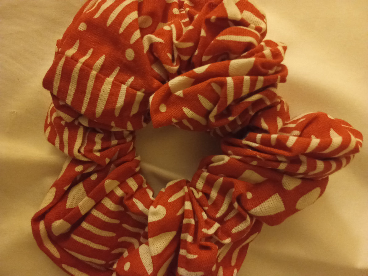Chouchou orange blanc