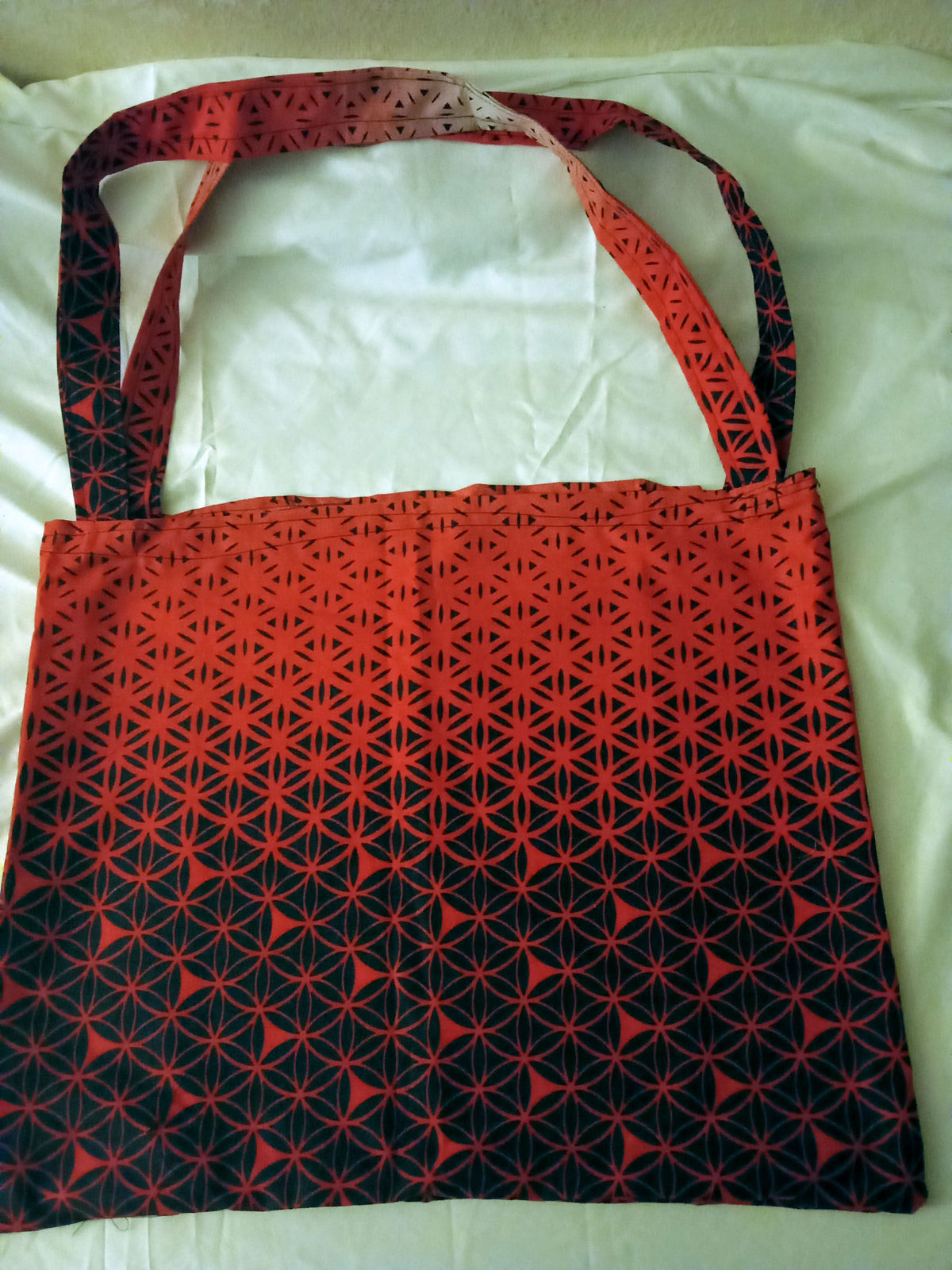 Grand tôte bag rouge noir
