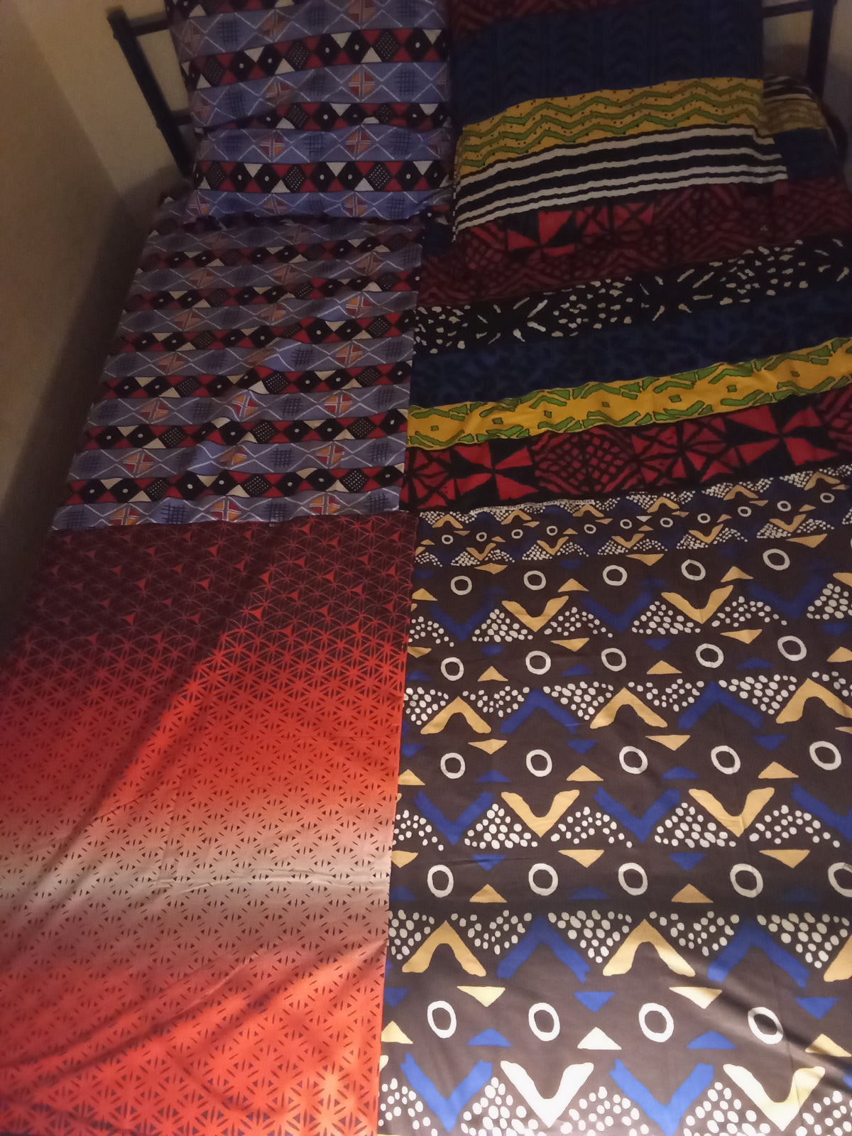 Ensemble drap et coussins
